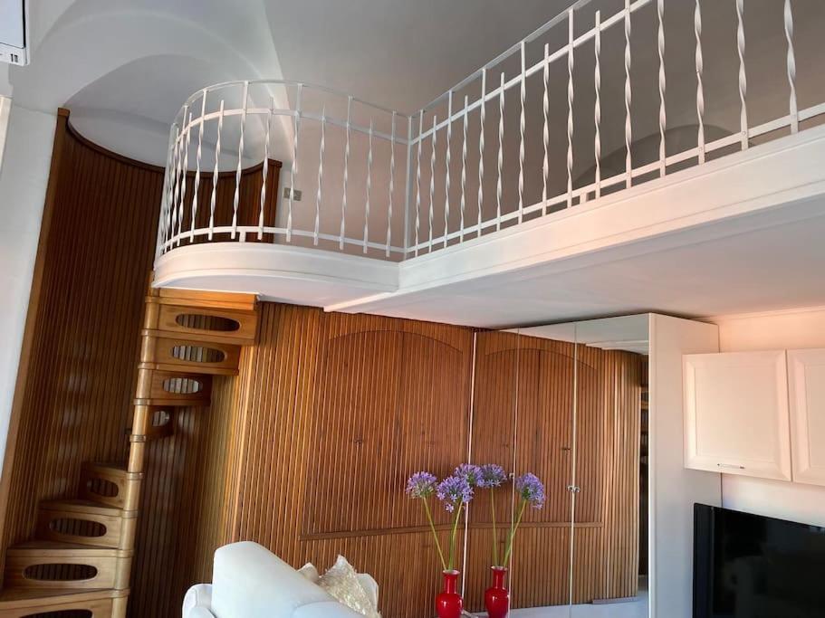 Appartamento Di Charme Nel Cuore Di 산레모 외부 사진